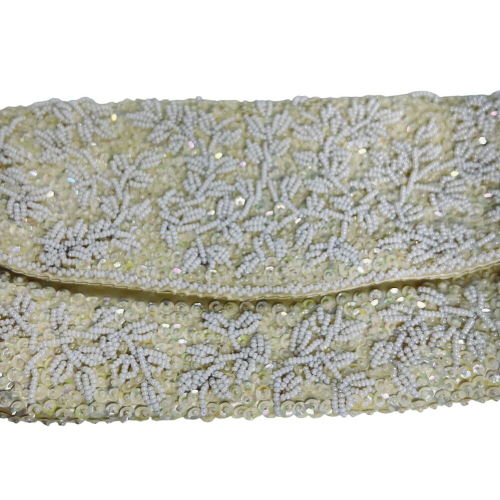 La Regale Ltd Ivory Beaded & Sequined Evening Bag Made In Hong Kong (5907) - Picture 3 of 15